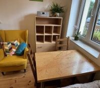 Dining/working zone.