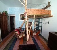 2 bedroom on floor