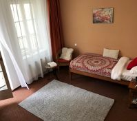 jednolůžkový pokoj - 9 500 Kč