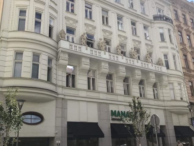 Budova, v kterej je situovaná bytová jednotka