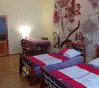 Setting 1 - table