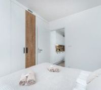 Bedroom image 2
