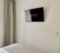 TV with Netflix