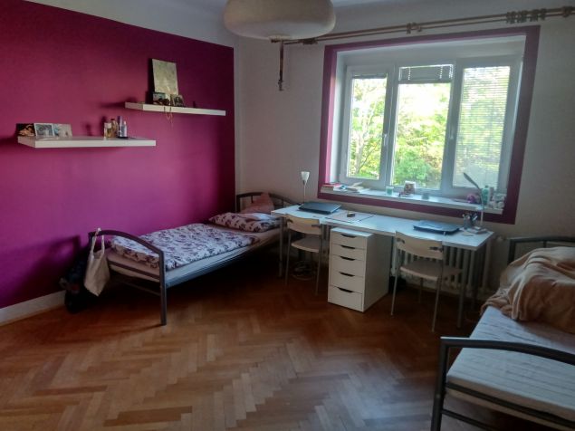 Pokoj pohled ode dveří