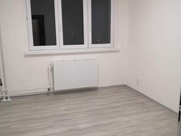 menší pokoj za 7 500