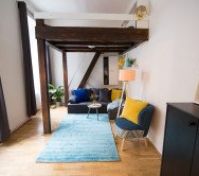 Rozkládací sedačka pro 2 osoby