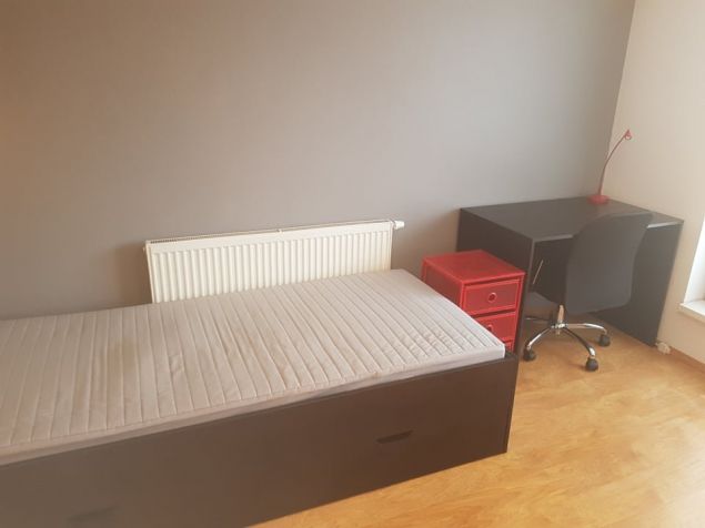Průchozí pokoj pro dva - kompletní vybavení pro každého