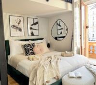 Bedroom image 9
