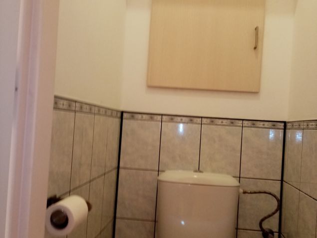 WC - úložný prostor