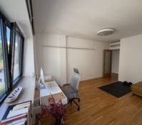 2. pokoj, potenciální ložnice. Pracovna