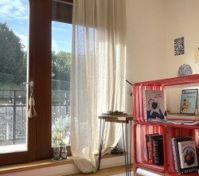 Working table with a view