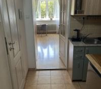 Kitchen entrance hallway view