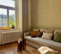 Living room image 3