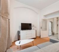 Living room image 1
